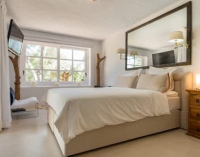 VILLA ALIBIZA