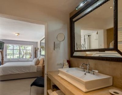 VILLA ALIBIZA